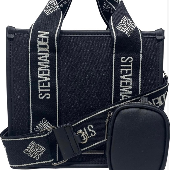 Steve Madden Black Messenger Bag Sleek and Minimalist - Picture 3 of 16